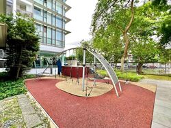 The Trumps (D14), Condominium #590404041